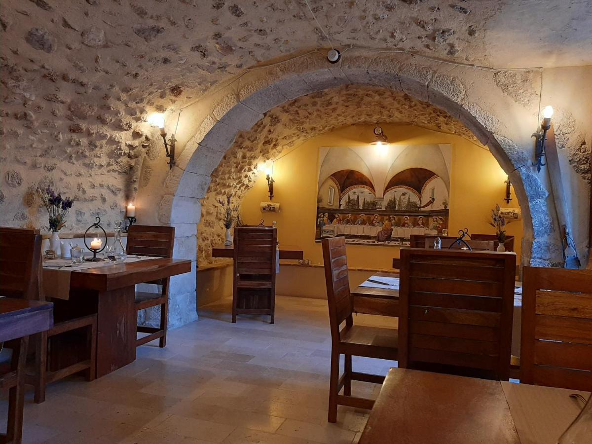 B&B Palazzo La Loggia Barisciano Dış mekan fotoğraf