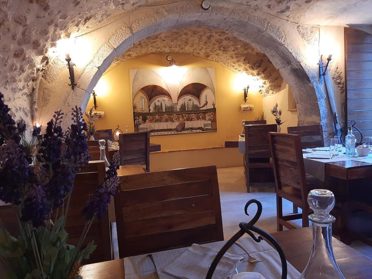 B&B Palazzo La Loggia Barisciano Dış mekan fotoğraf