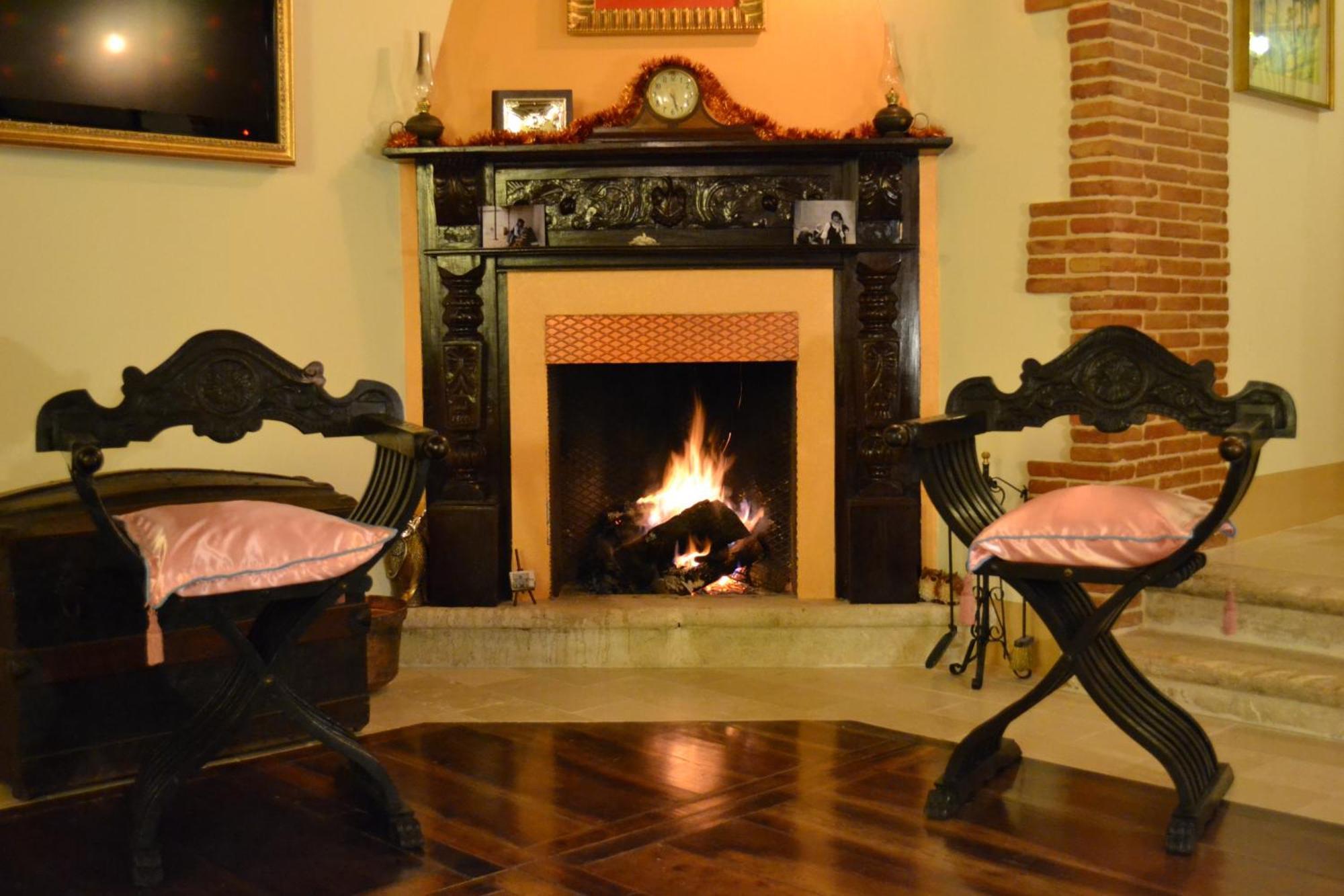 B&B Palazzo La Loggia Barisciano Dış mekan fotoğraf
