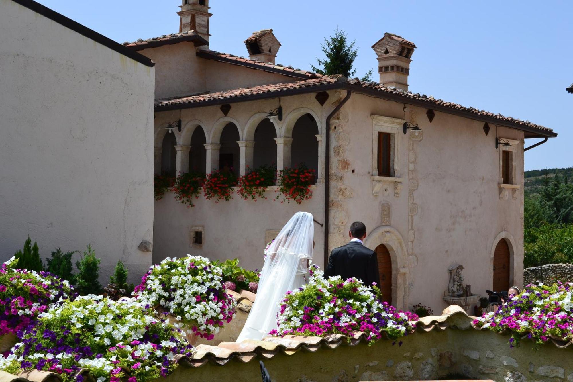 B&B Palazzo La Loggia Barisciano Dış mekan fotoğraf